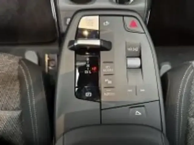 BMW 216