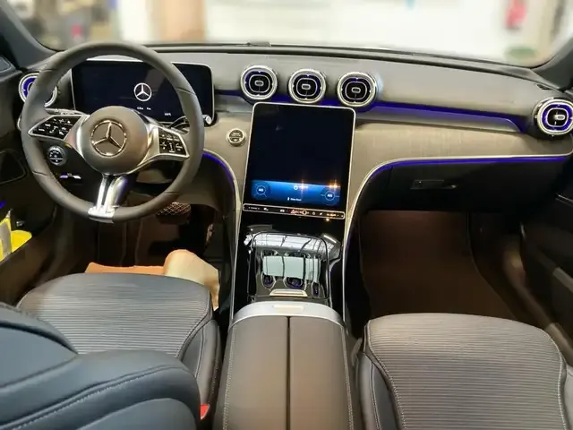 Mercedes-Benz C 180