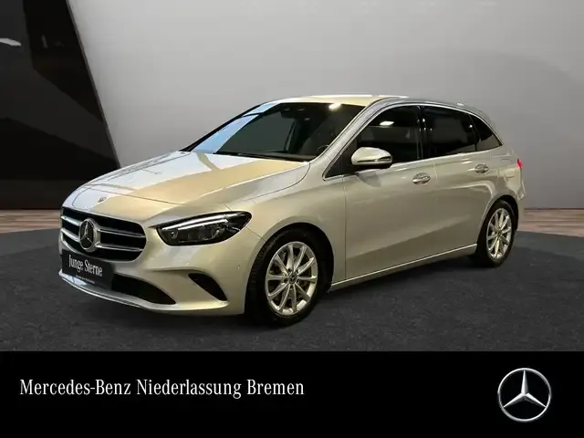 Mercedes-Benz B 220