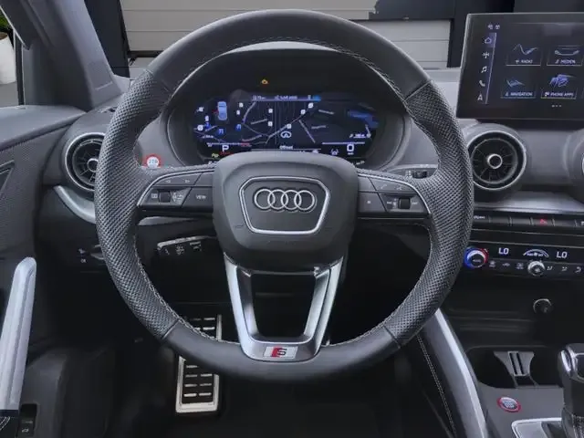 Audi SQ2