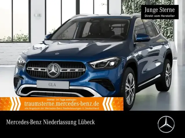 Mercedes-Benz GLA 220