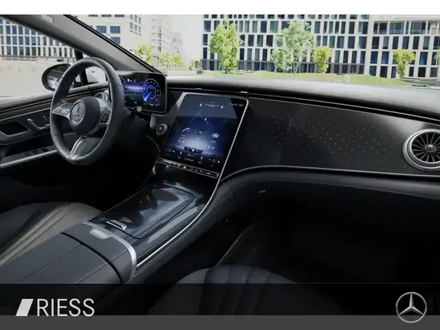 Mercedes-Benz EQE 350