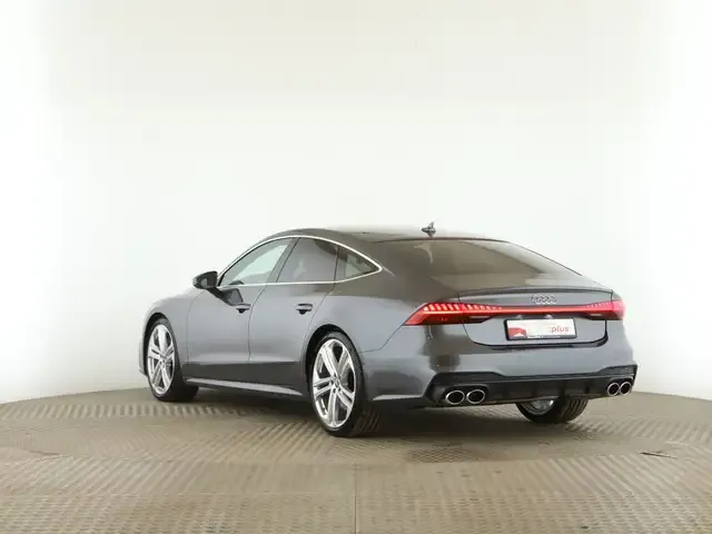 Audi S7