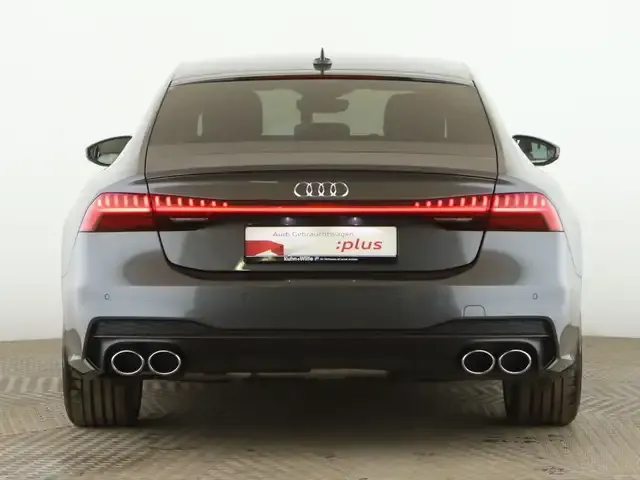 Audi S7