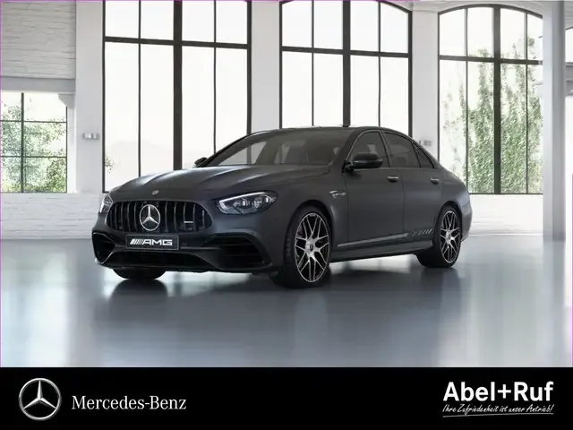 Mercedes-Benz E 63 AMG