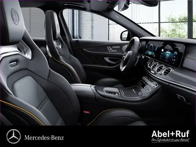 Mercedes-Benz E 63 AMG