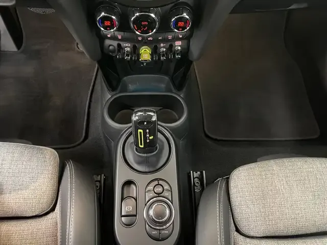 MINI Cooper SE