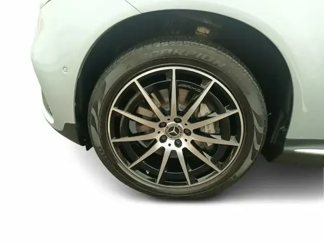 Mercedes-Benz EQC 400