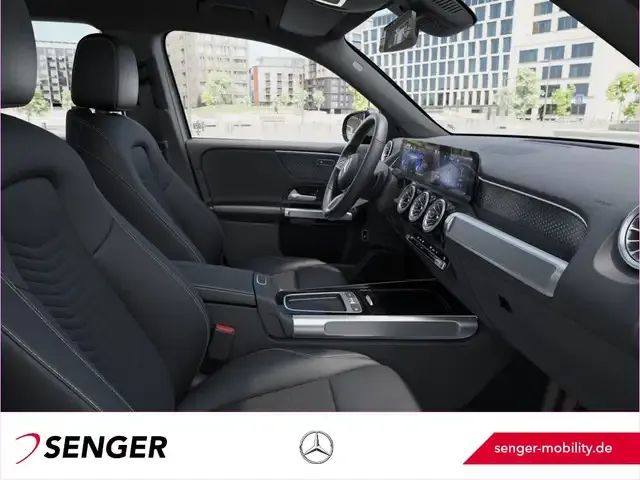Mercedes-Benz EQB 300