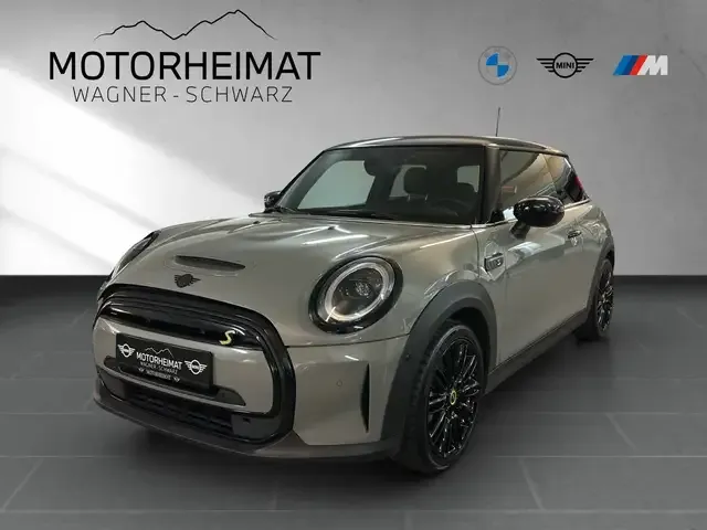 MINI Cooper SE