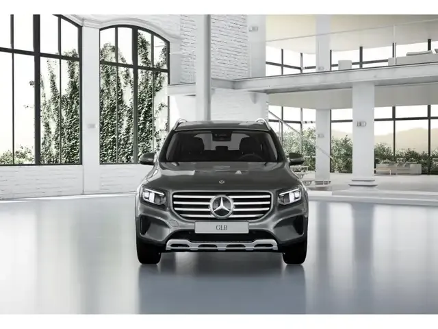 Mercedes-Benz GLB 220