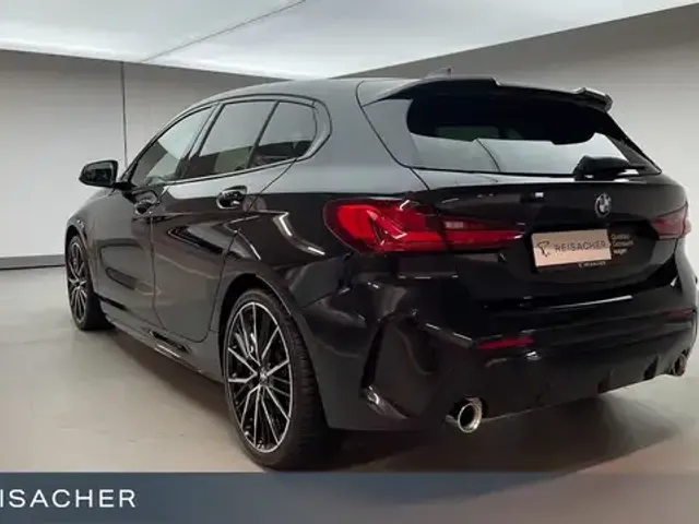 BMW 128
