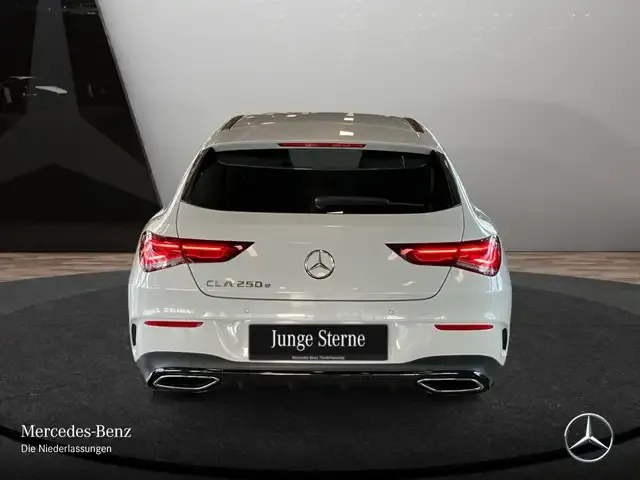 Mercedes-Benz CLA 250