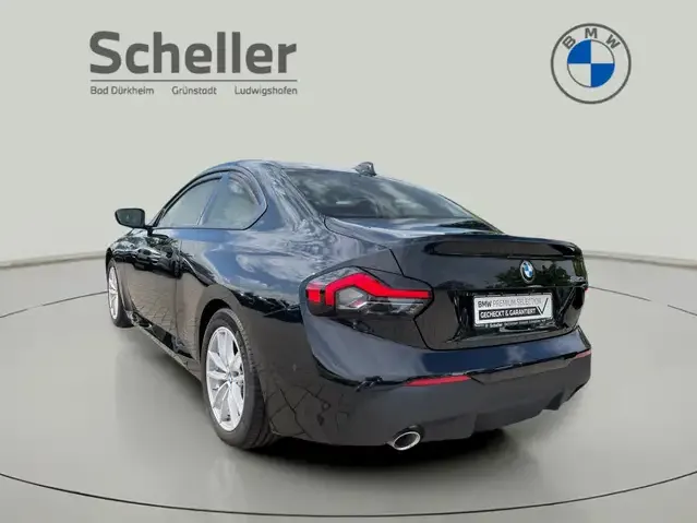 BMW 220