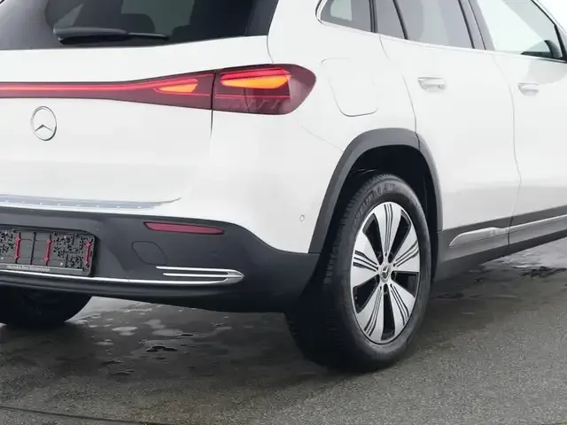 Mercedes-Benz EQA 250