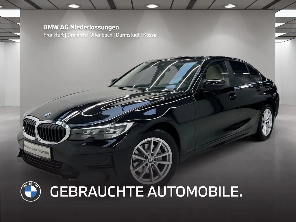 BMW 320