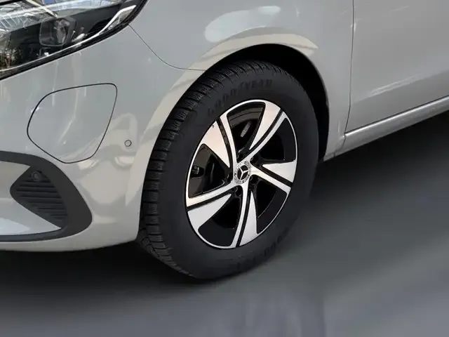 Mercedes-Benz EQV 300