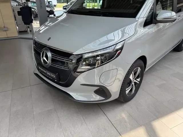 Mercedes-Benz EQV 300