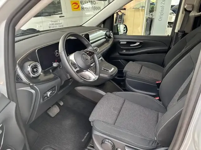 Mercedes-Benz EQV 300