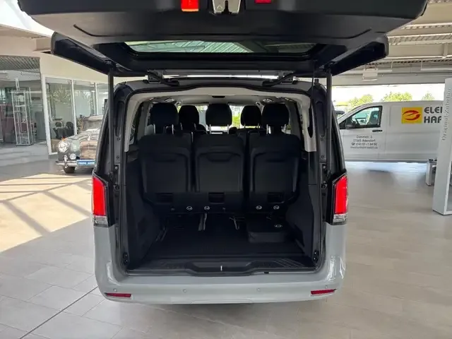 Mercedes-Benz EQV 300