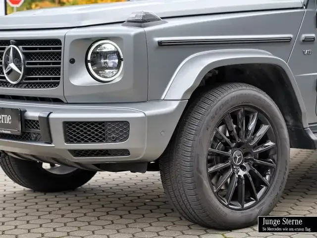 Mercedes-Benz G 500