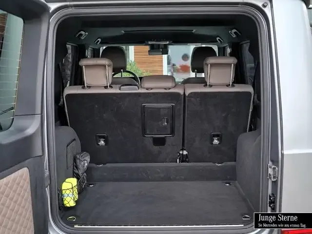 Mercedes-Benz G 500