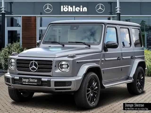 Mercedes-Benz G 500