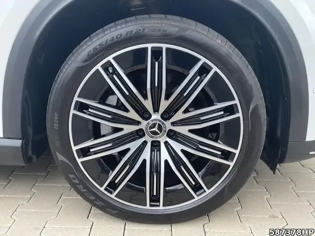 Mercedes-Benz EQE 350