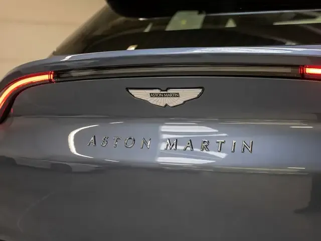 Aston Martin DBX