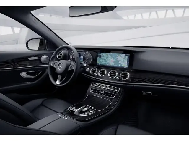 Mercedes-Benz E 250