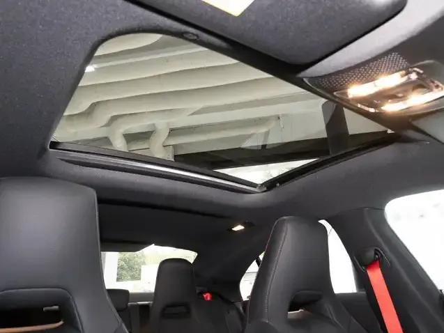 Mercedes-Benz CLA 35 AMG