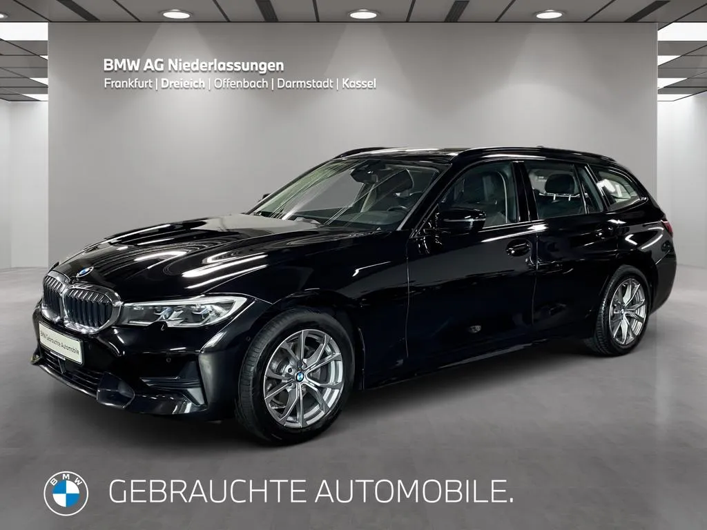BMW 320