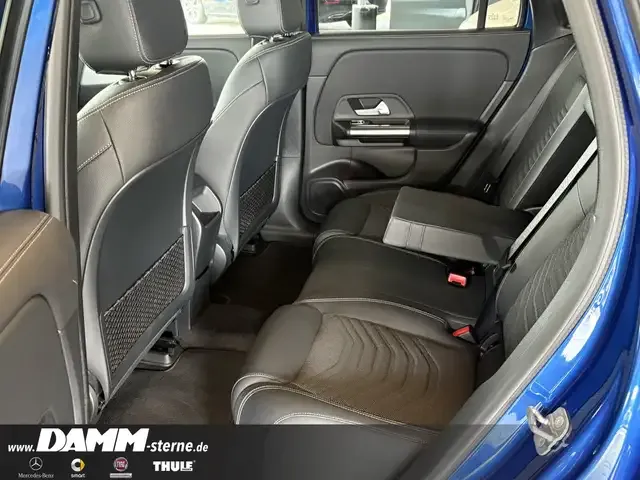 Mercedes-Benz EQA 300
