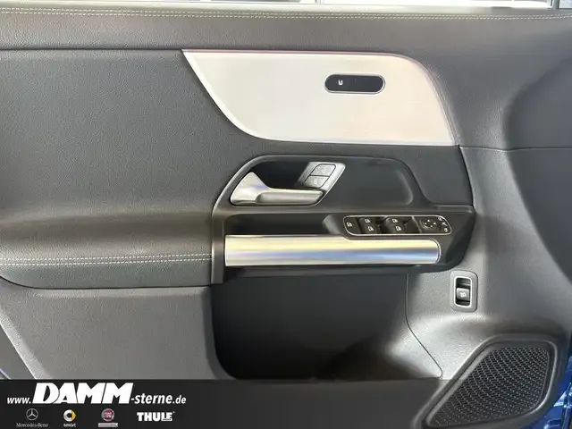Mercedes-Benz EQA 300