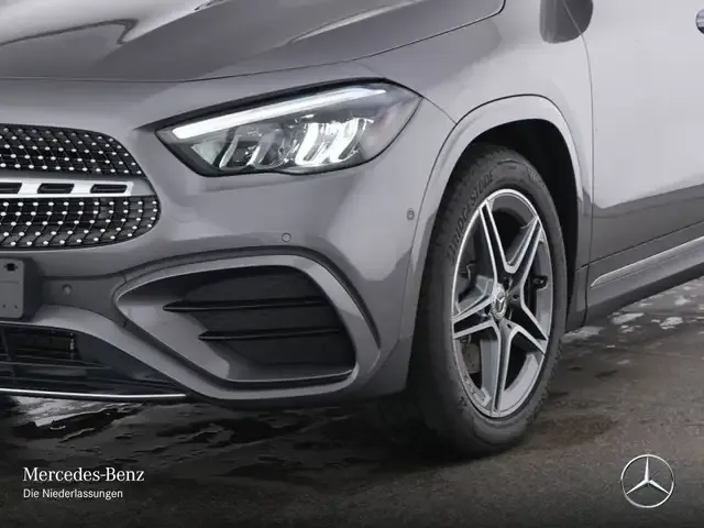 Mercedes-Benz GLA 200