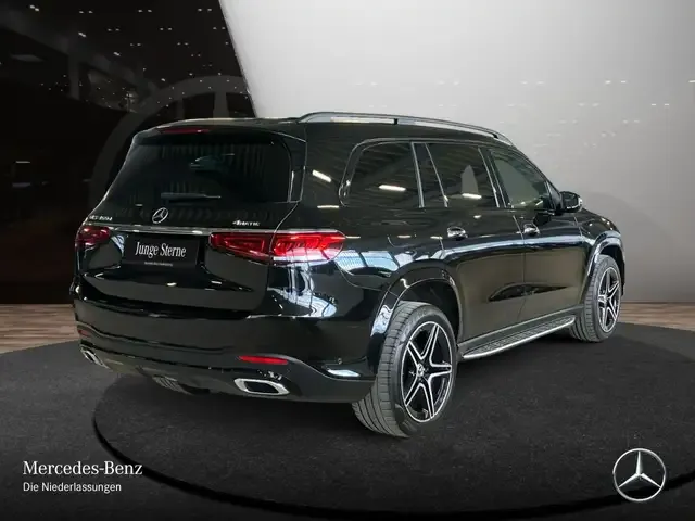 Mercedes-Benz GLS 400