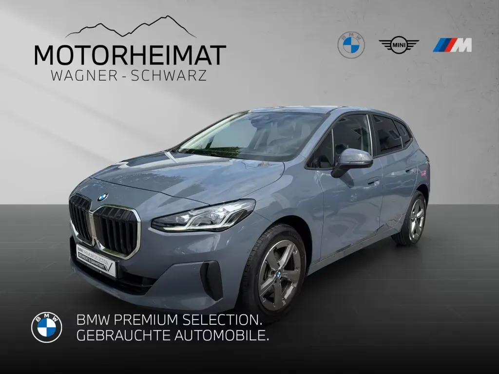 BMW 220