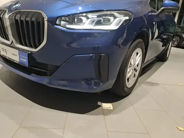 BMW 220