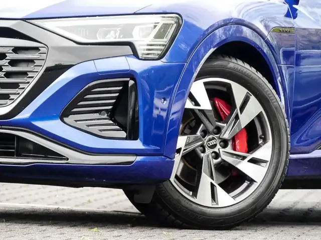 Audi Q8 e-tron