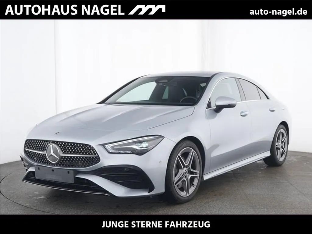Mercedes-Benz CLA 200