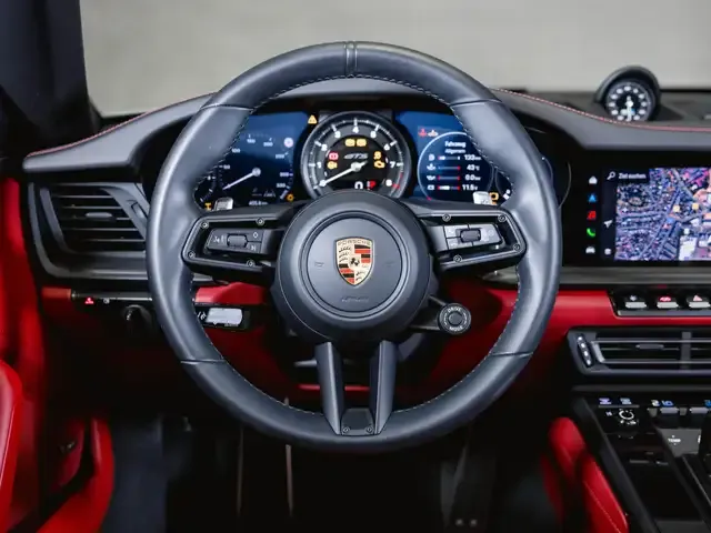 Porsche 992