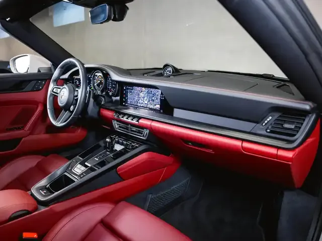 Porsche 992