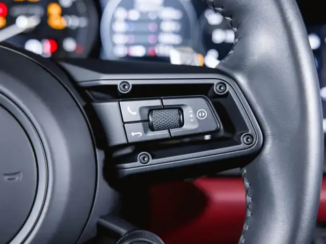 Porsche 992