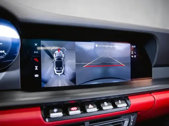 Porsche 992