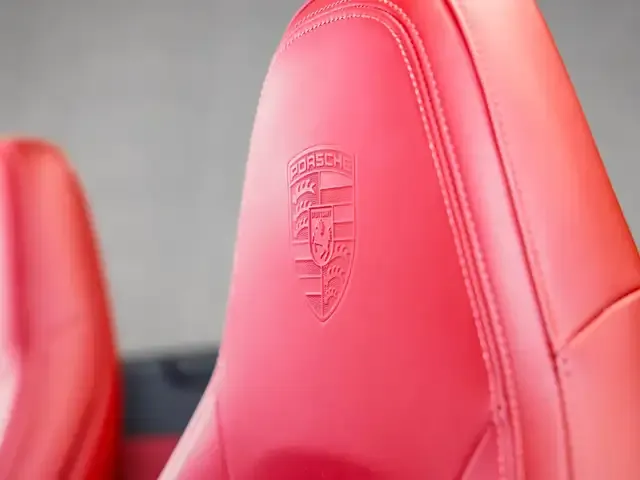 Porsche 992