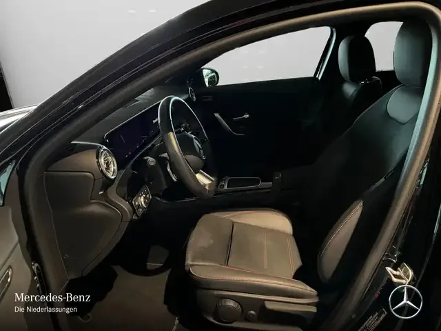 Mercedes-Benz A 220