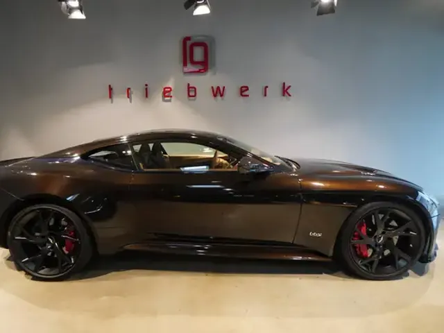 Aston Martin DBS