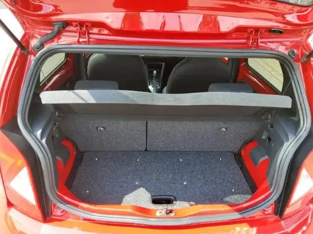 SEAT Mii