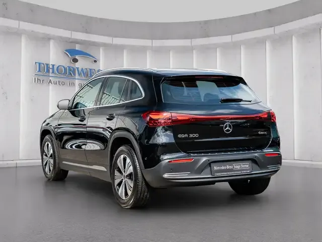 Mercedes-Benz EQA 300