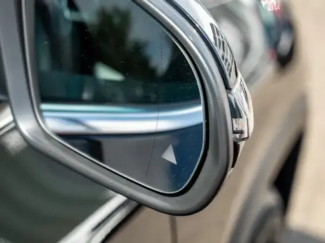 Mercedes-Benz EQA 300